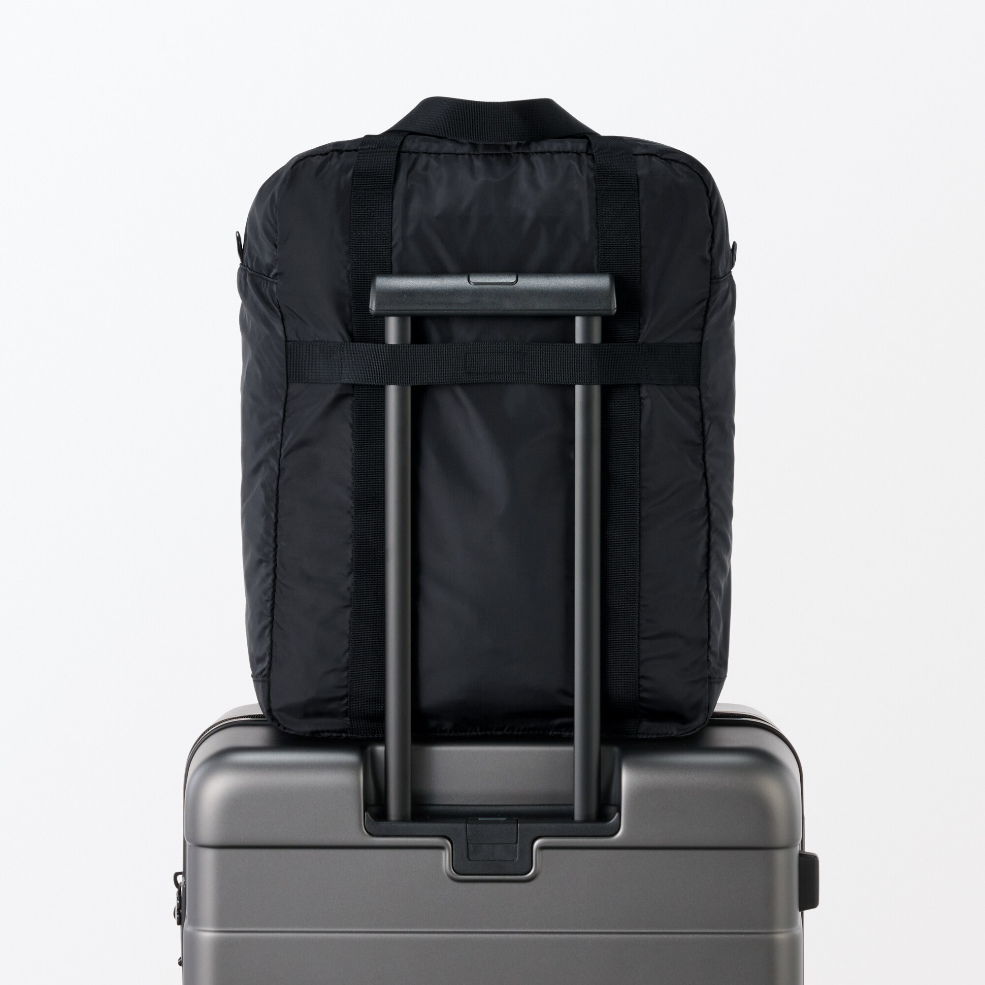 たためる 撥水縦型ボストンバッグ | 無印良品