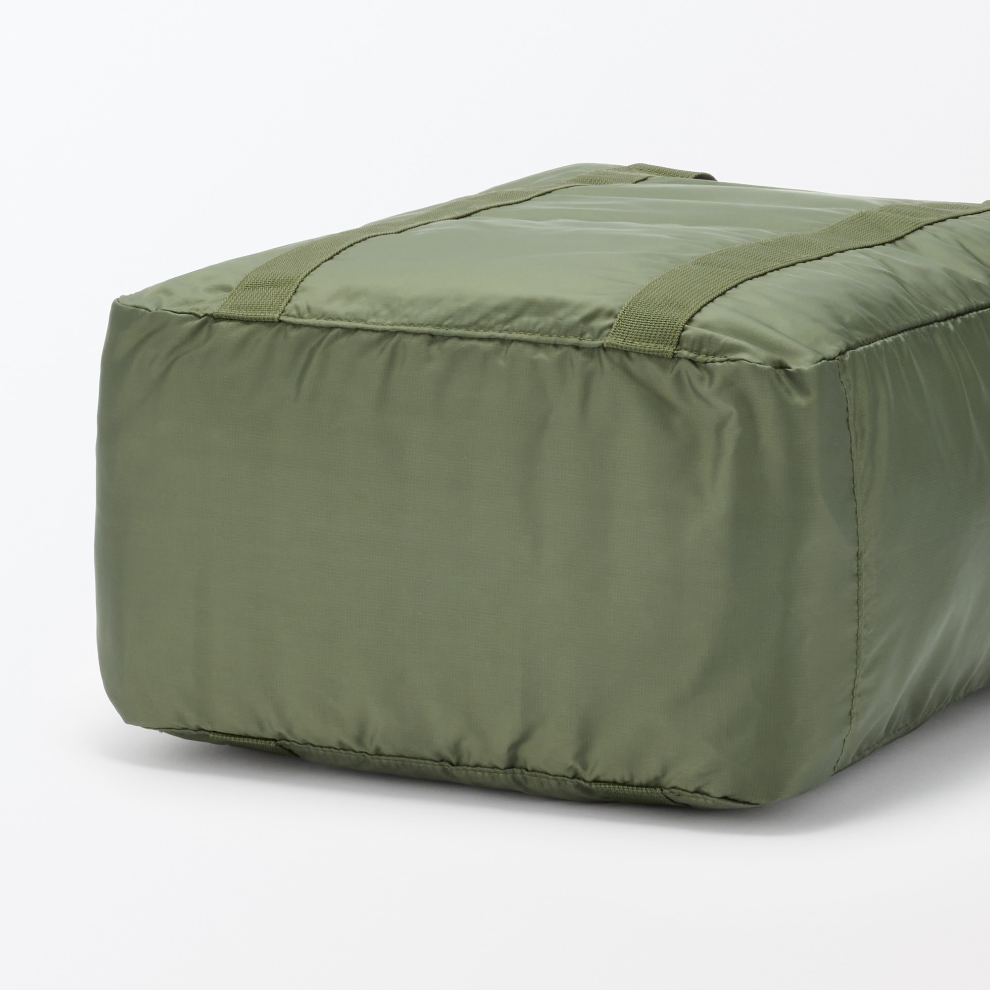 たためる　撥水縦型ボストンバッグ