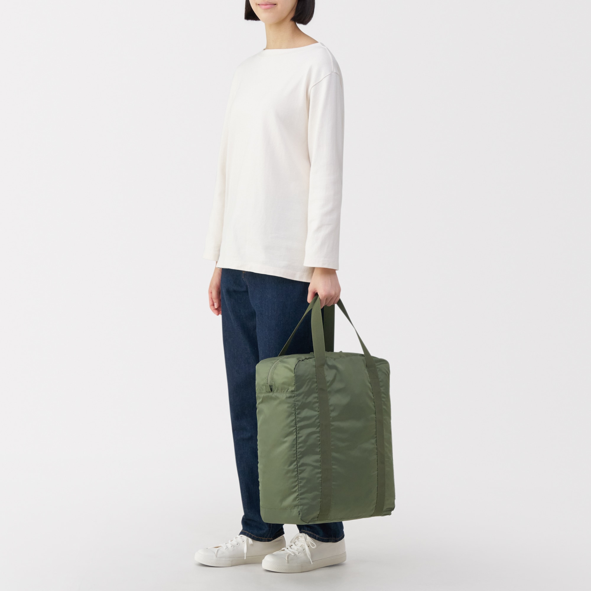 たためる　撥水縦型ボストンバッグ