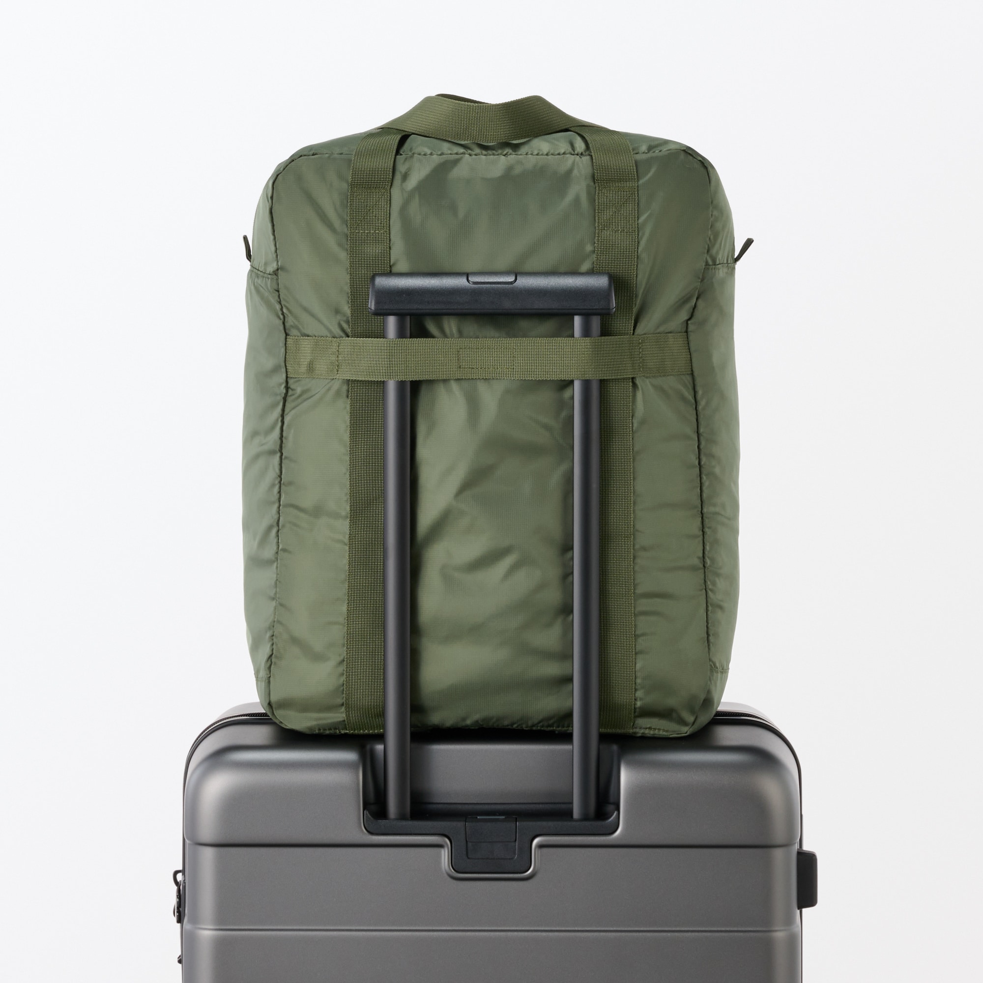 たためる　撥水縦型ボストンバッグ