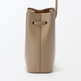 ヌメ革　巾着バッグ