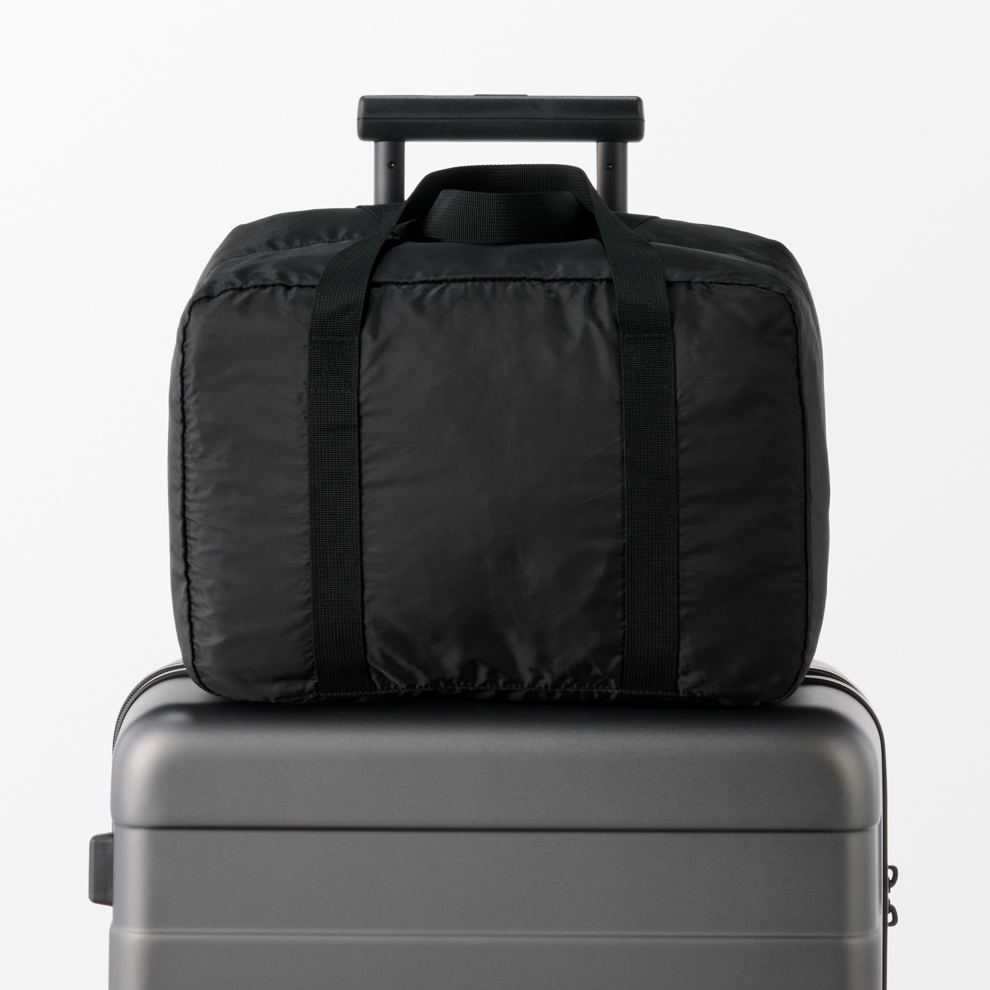 たためる　撥水　旅に便利なボストンバッグ