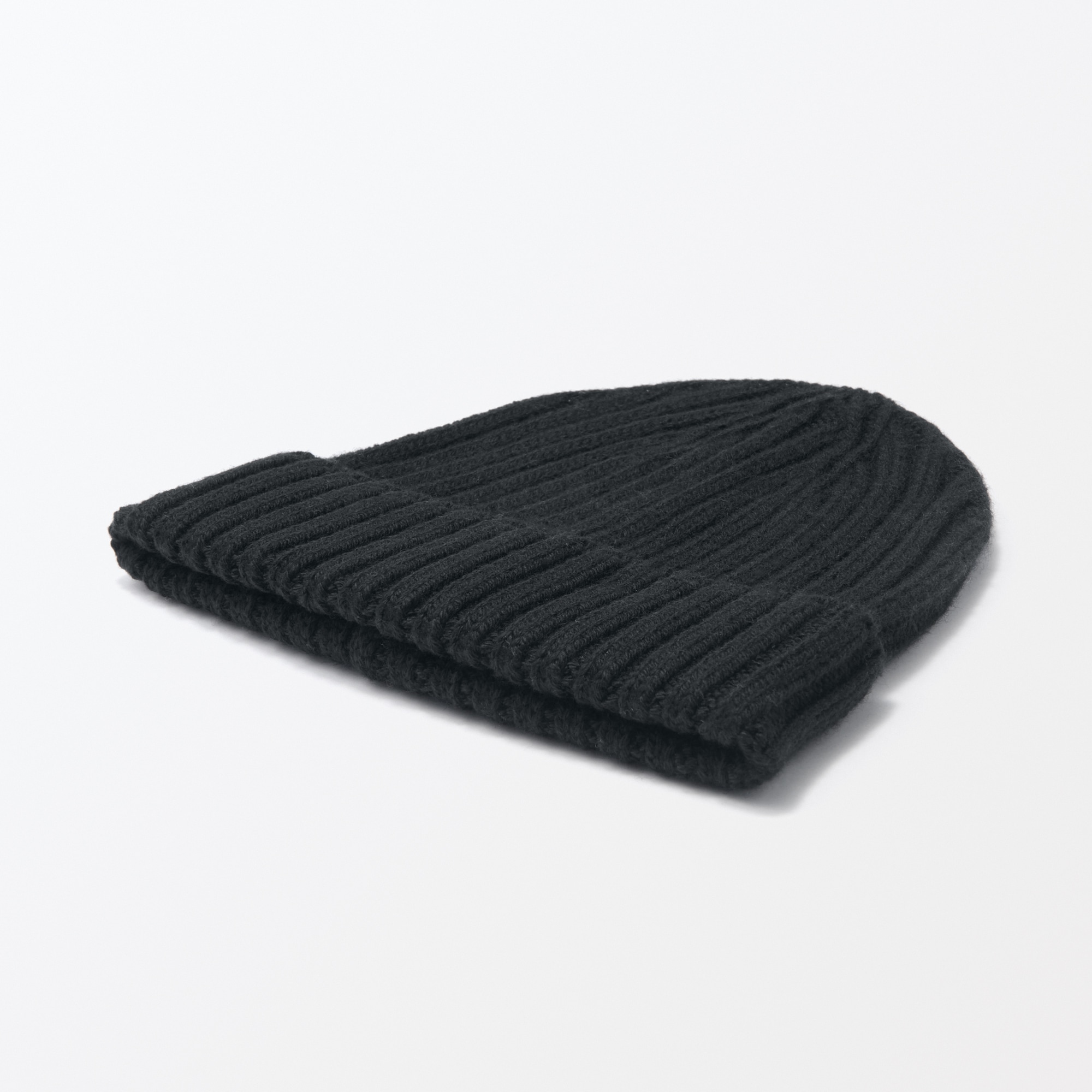 おでこのチクチクを抑えたメリノウール混　ワッチ