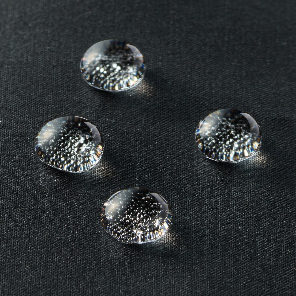 吸湿発熱中わた　表面撥水　ハンドウォーマー