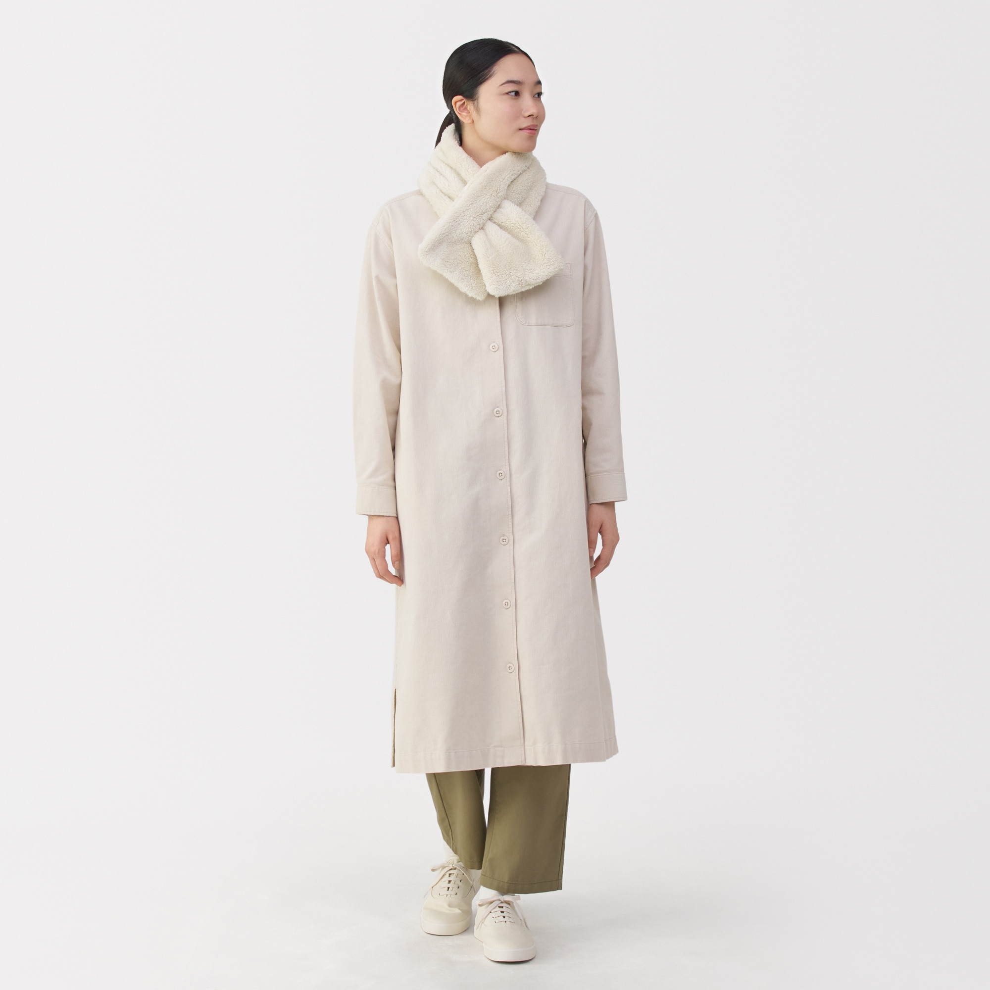 再生ポリエステルあったかボア　マフラー