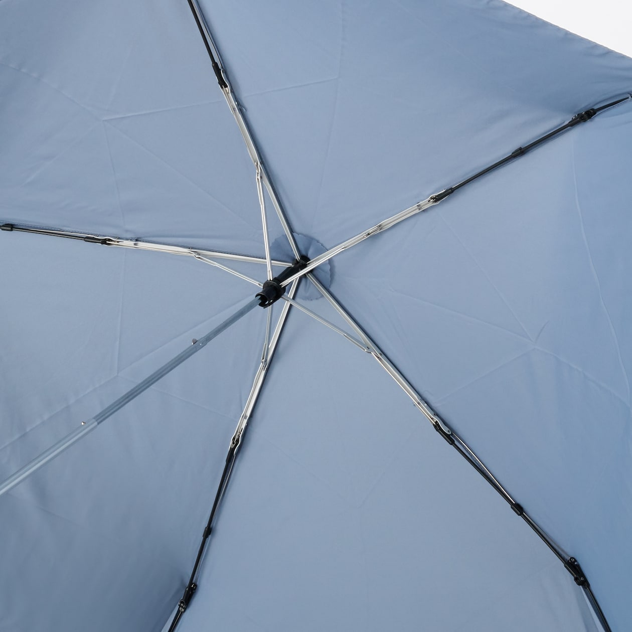 晴雨兼用　軽量　折りたたみ傘