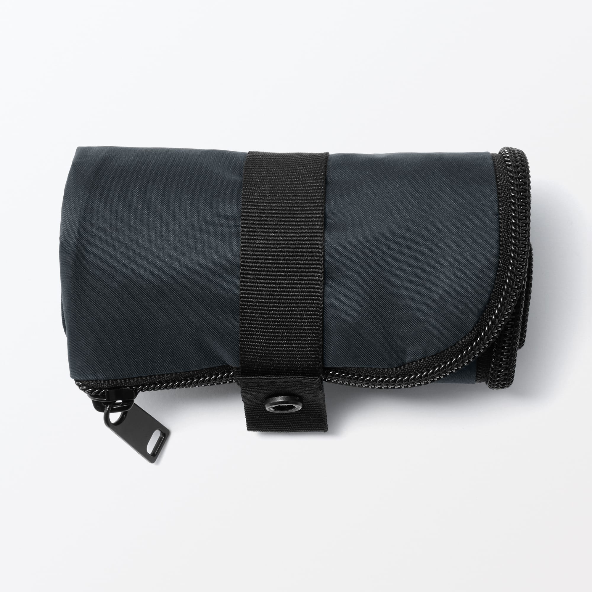 撥水生地を使った　丸めて収納できる　傘袋