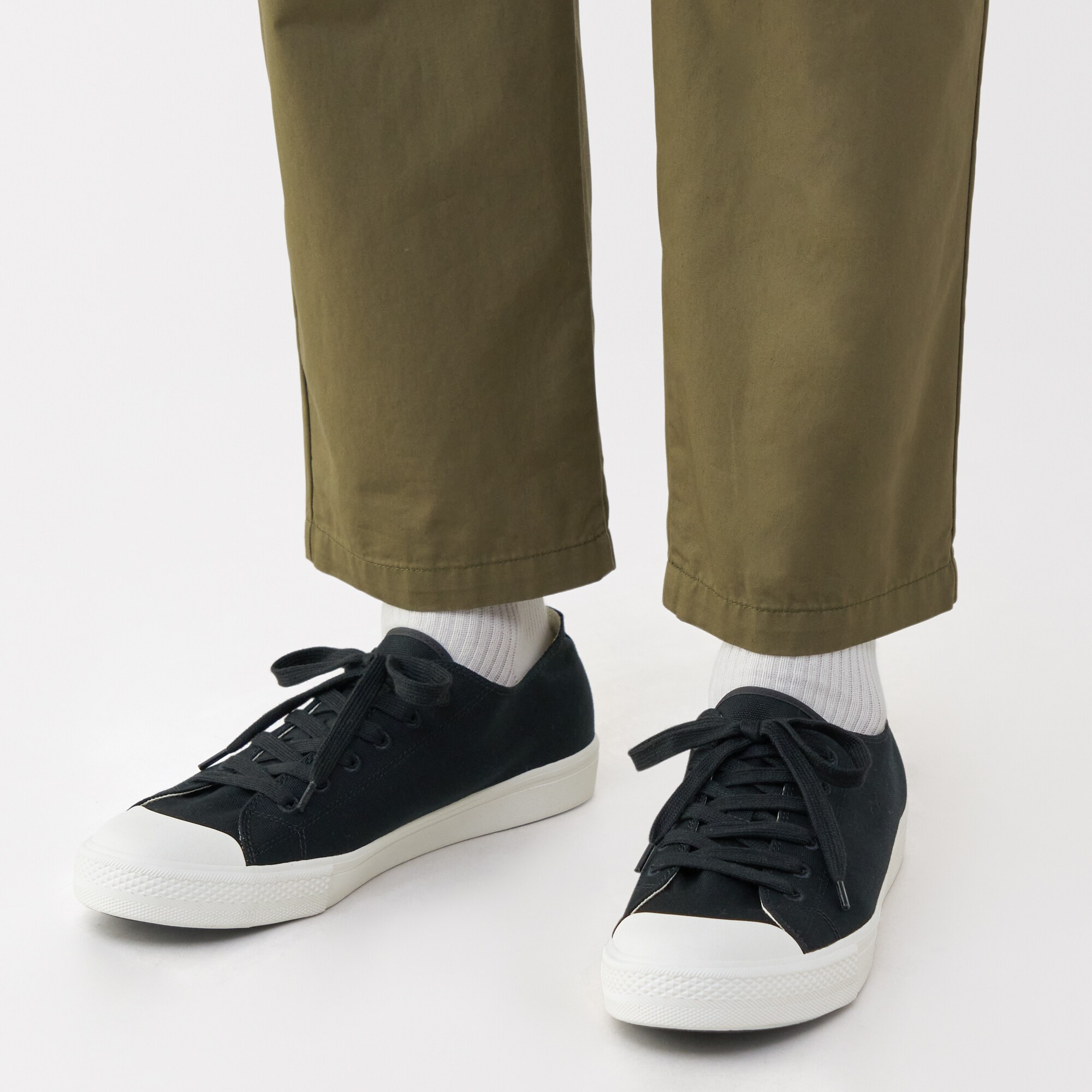 紳士　疲れにくい　撥水スニーカー