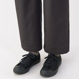 婦人　疲れにくい　撥水スニーカー