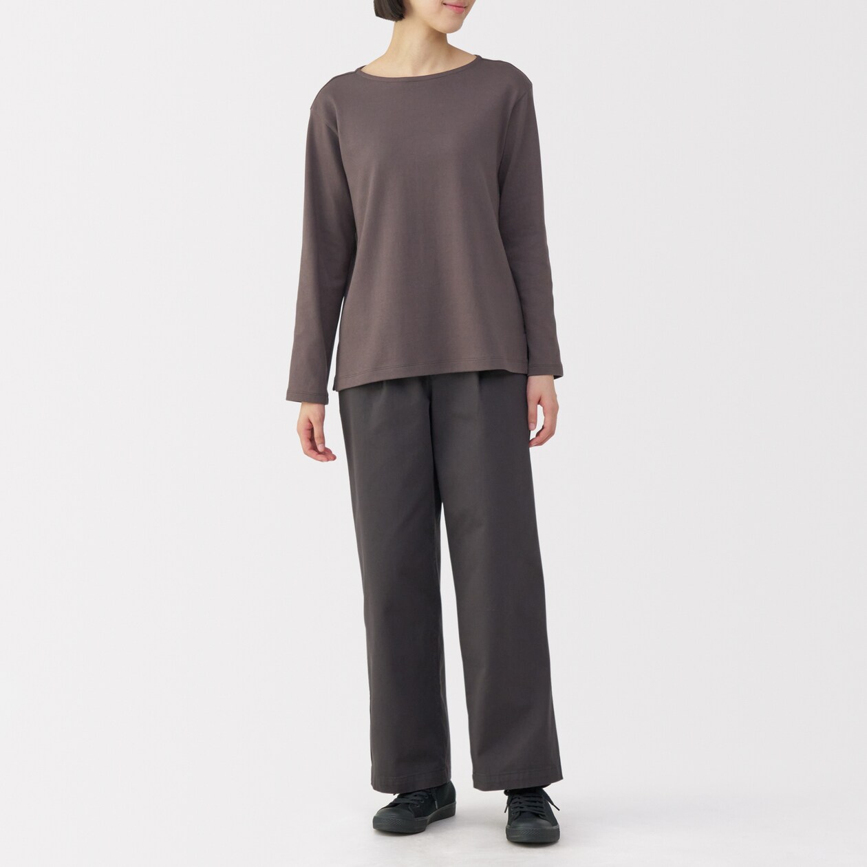 婦人　疲れにくい　撥水スニーカー