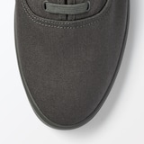 紳士　柔らかい中敷を使用した　撥水キャンバススニーカー