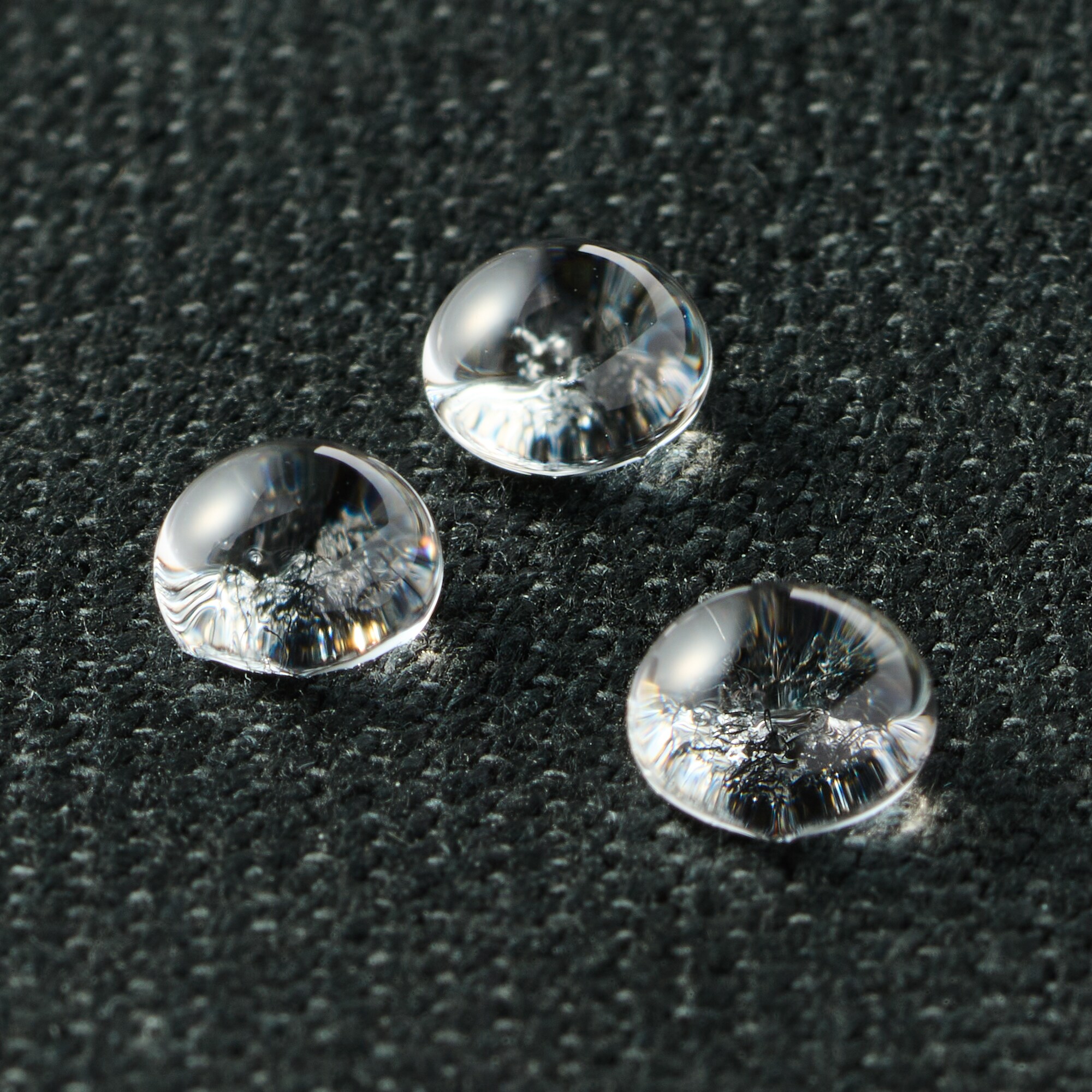 紳士　柔らかい中敷を使用した　撥水キャンバススニーカー