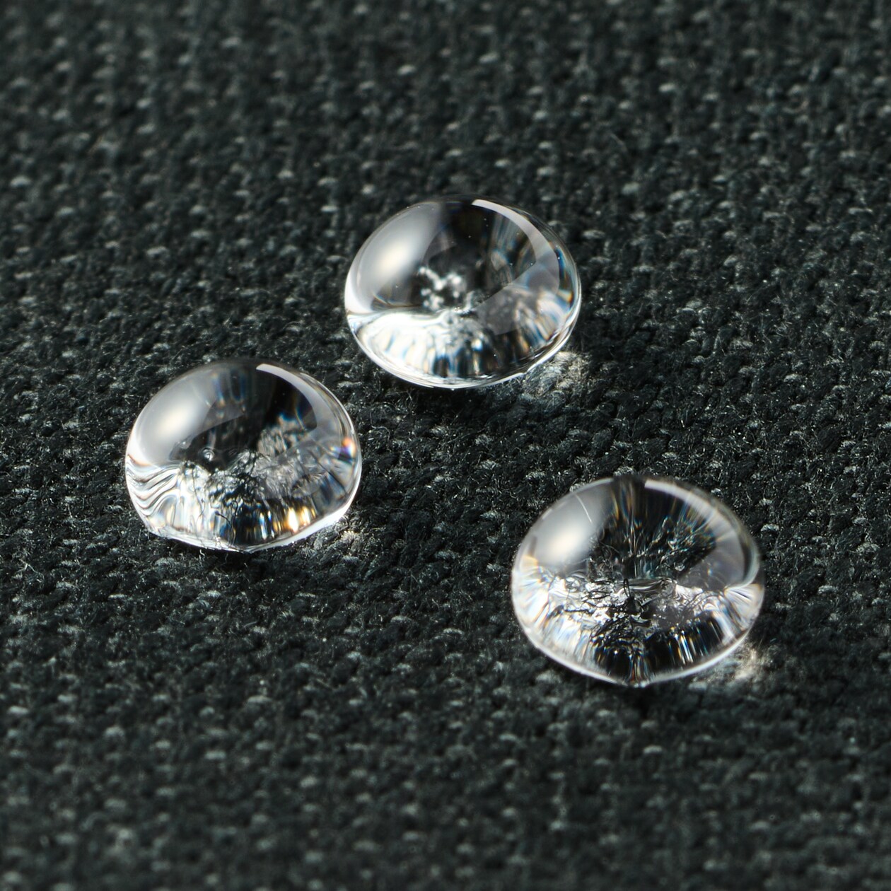 紳士　柔らかい中敷を使用した　撥水キャンバススニーカー