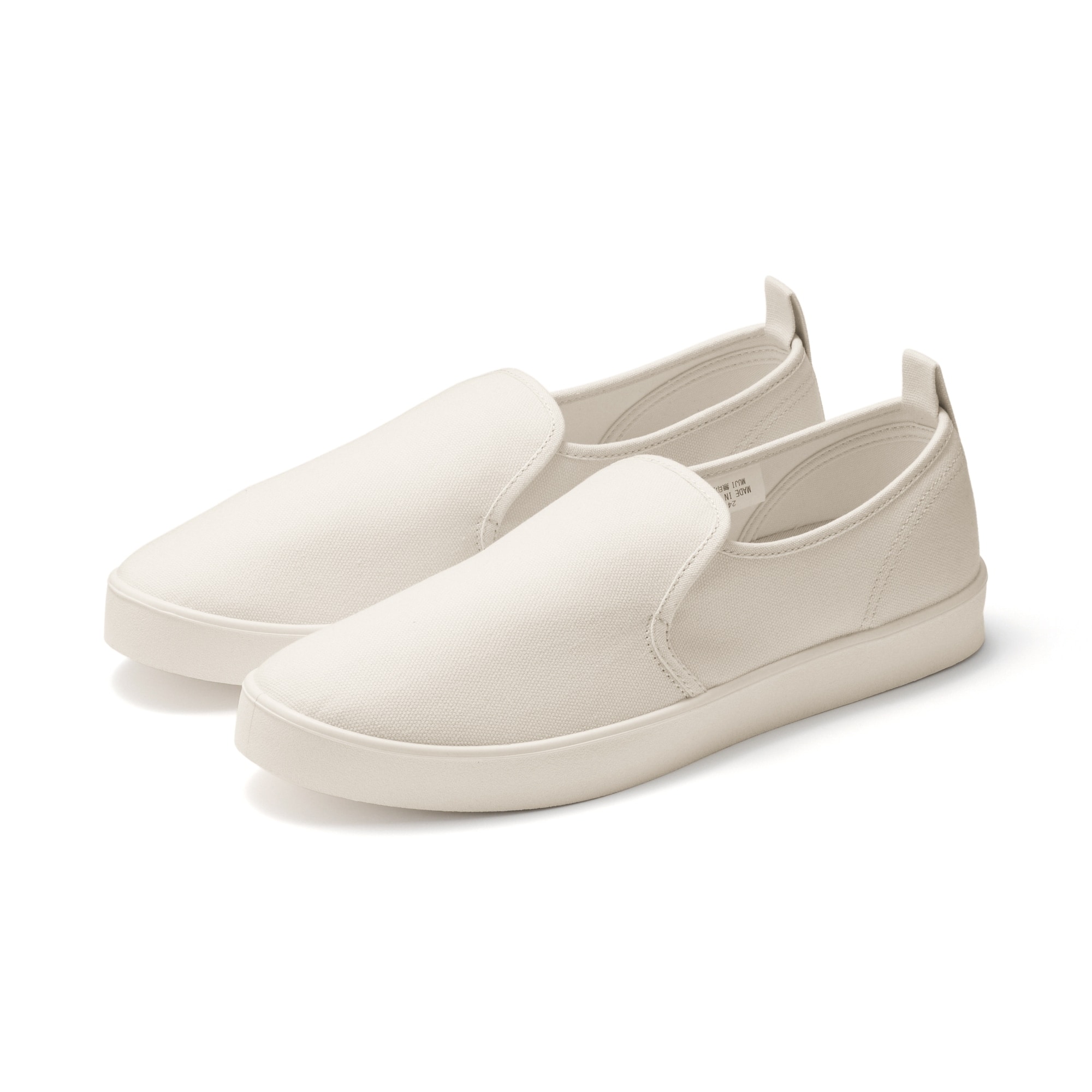 紳士　柔らかい中敷を使用した　撥水スリッポンスニーカー