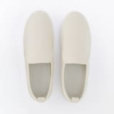 紳士　柔らかい中敷を使用した　撥水スリッポンスニーカー