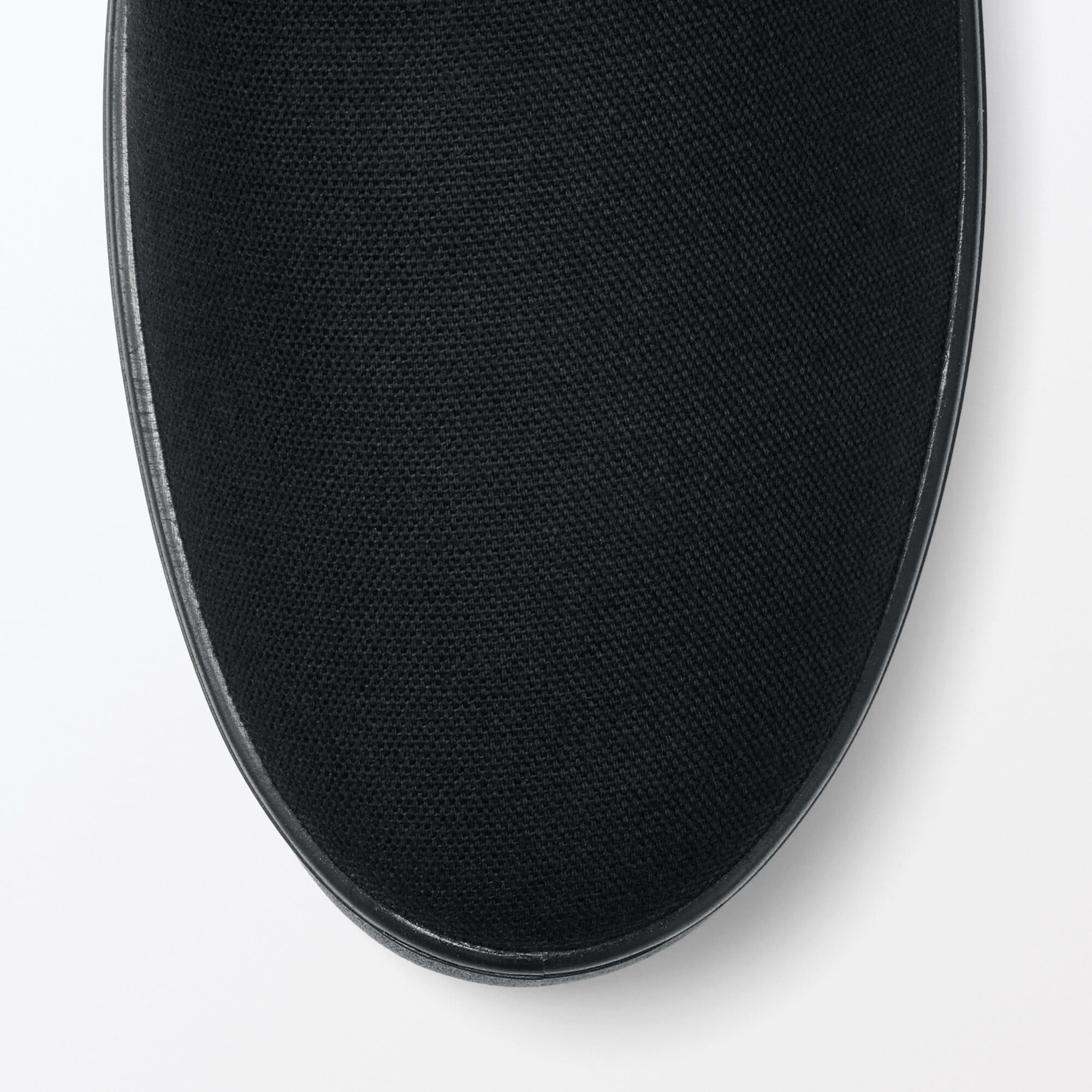 紳士　柔らかい中敷を使用した　撥水スリッポンスニーカー