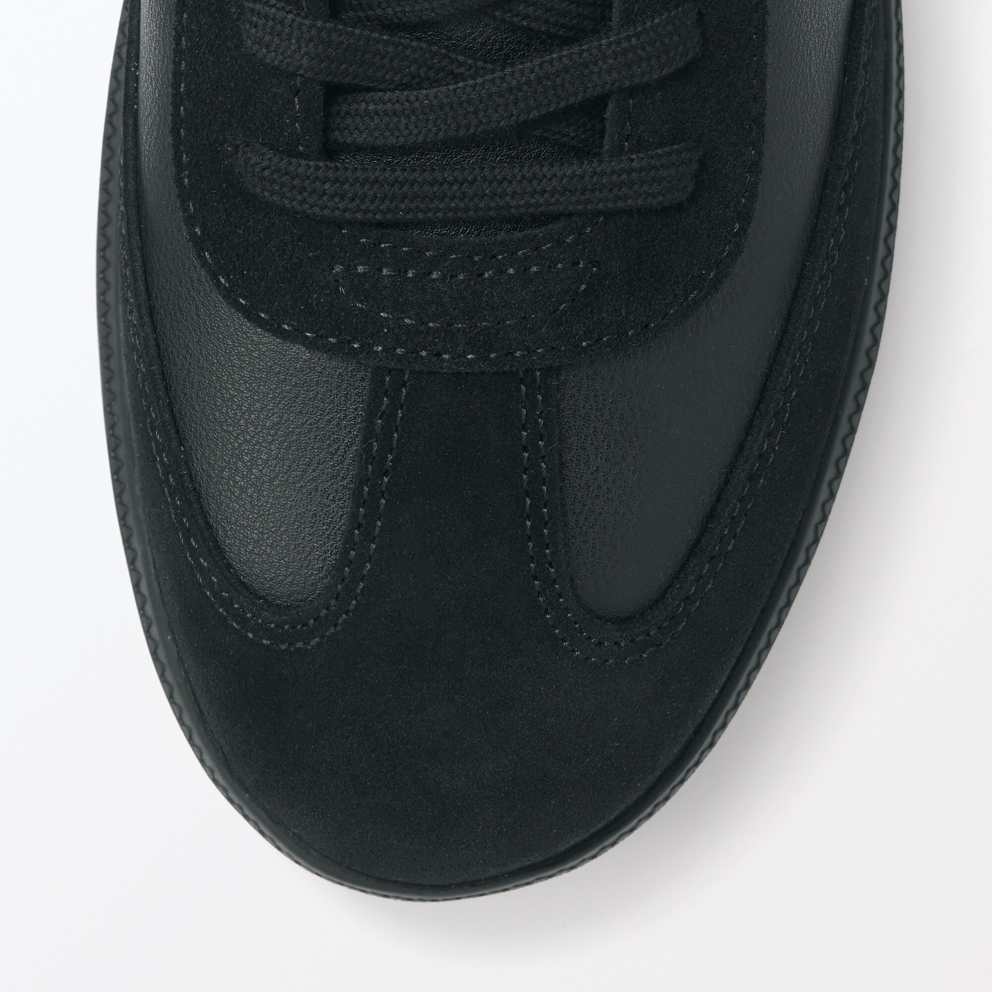 紳士　柔らかい中敷を使用した　コンビネーションスニーカー