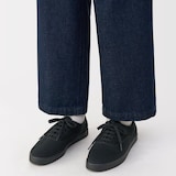 婦人　柔らかい中敷を使用した　撥水キャンバススニーカー