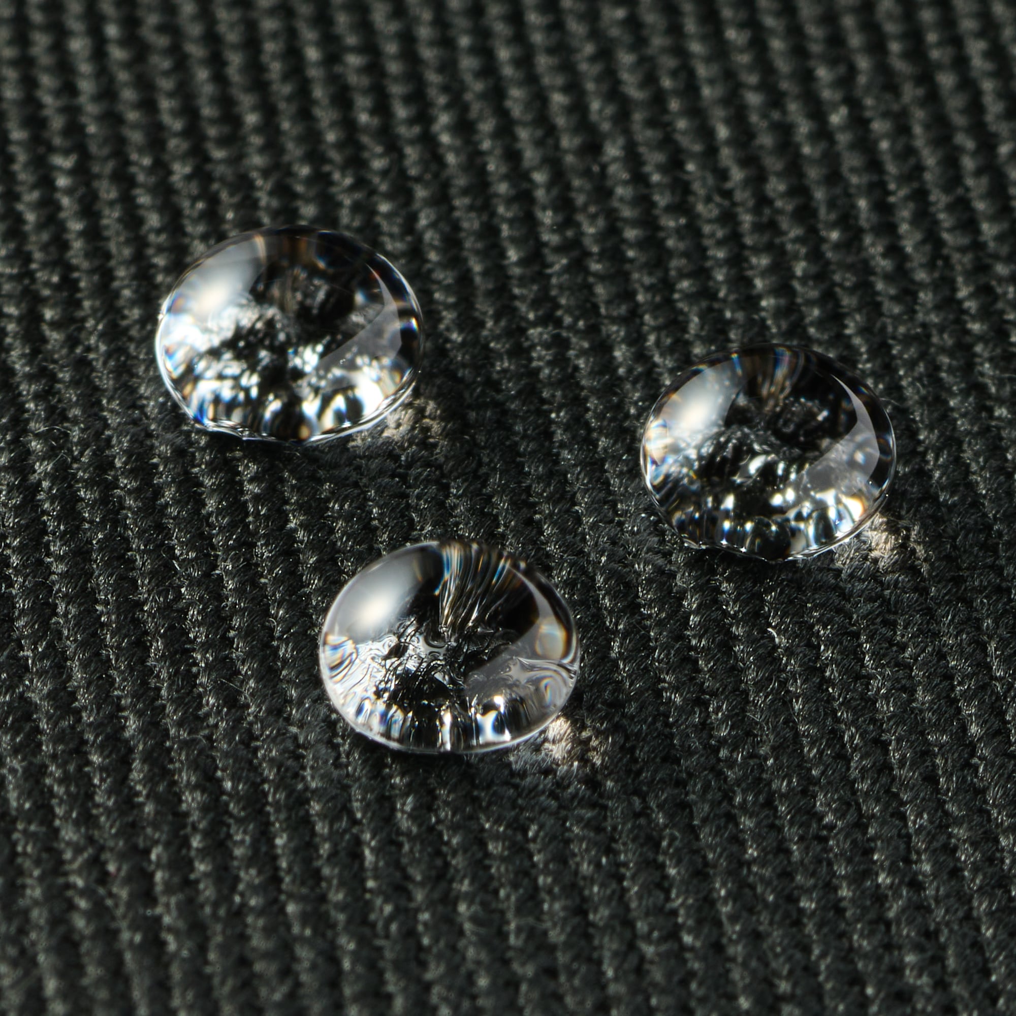 婦人　柔らかい中敷を使用した　撥水タンクソールシューズ