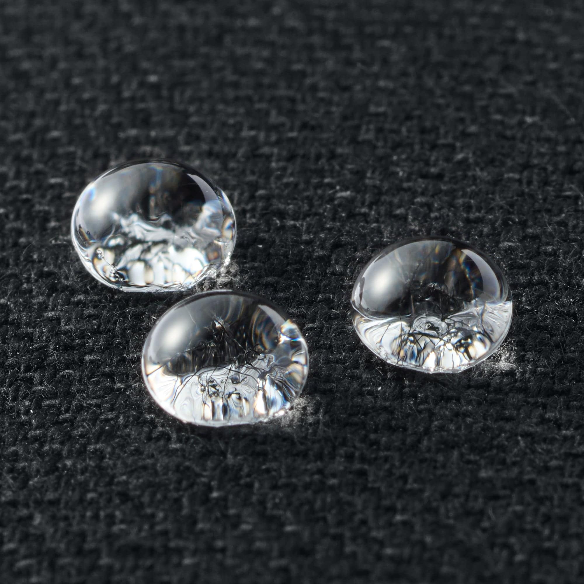 婦人　柔らかい中敷を使用した　撥水スリッポンスニーカー