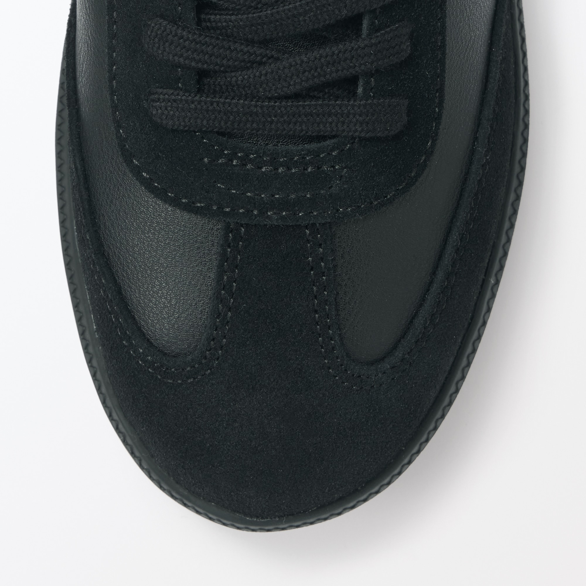 婦人　柔らかい中敷を使用した　コンビネーションスニーカー