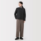 婦人　軽量ダウンポケッタブルノーカラージャケット