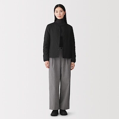 婦人　軽量ダウンポケッタブルノーカラージャケット