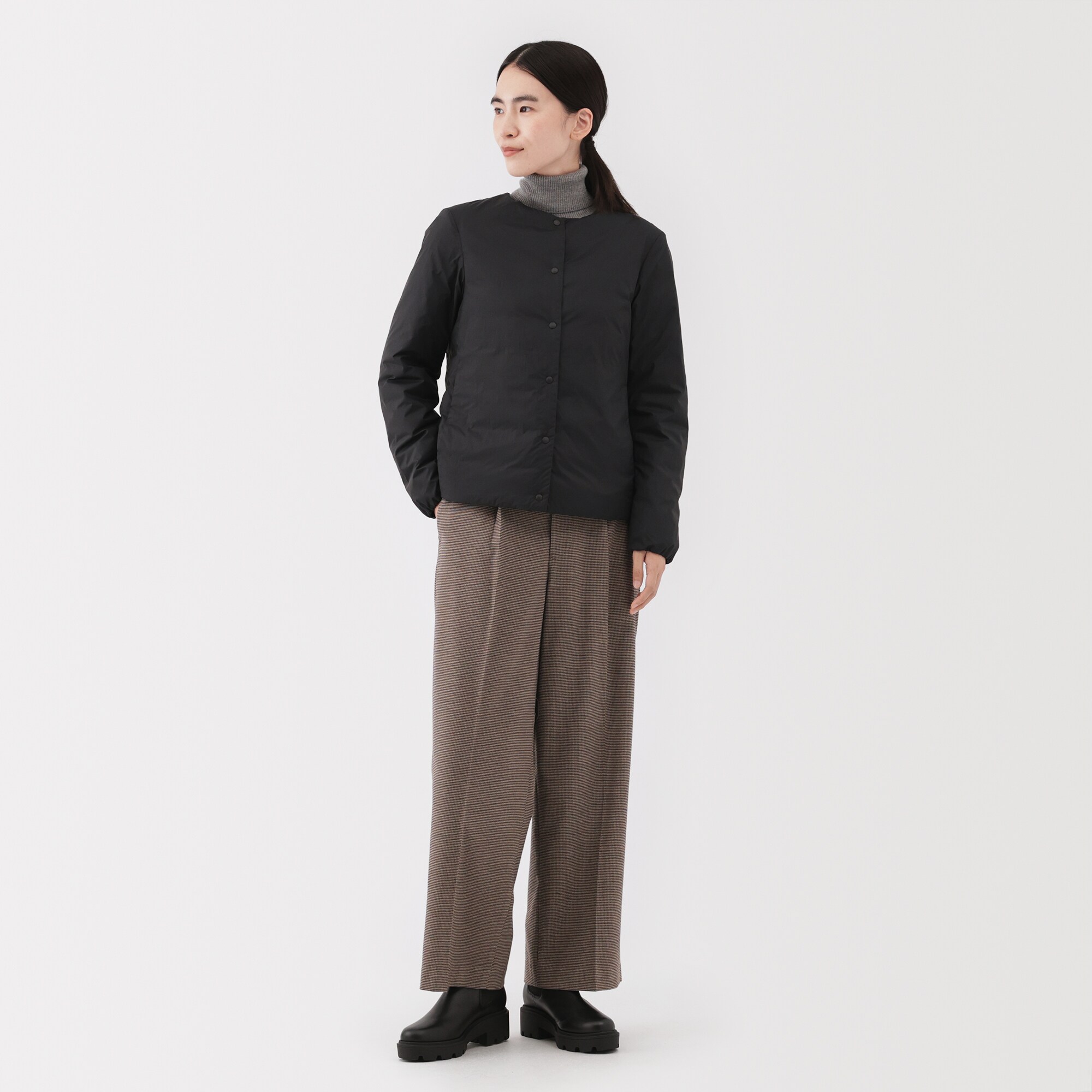 婦人 軽量ダウンポケッタブルノーカラージャケット | 無印良品