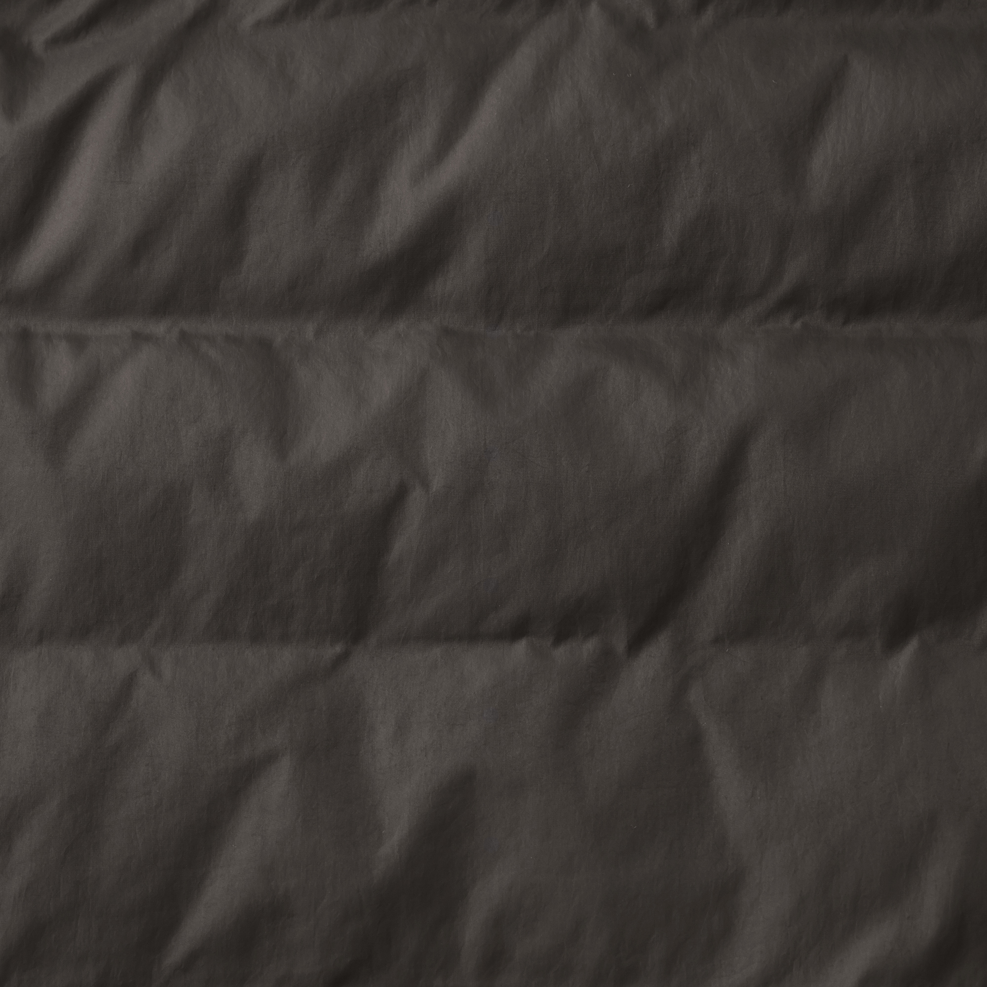 婦人　軽量ダウンポケッタブルノーカラージャケット