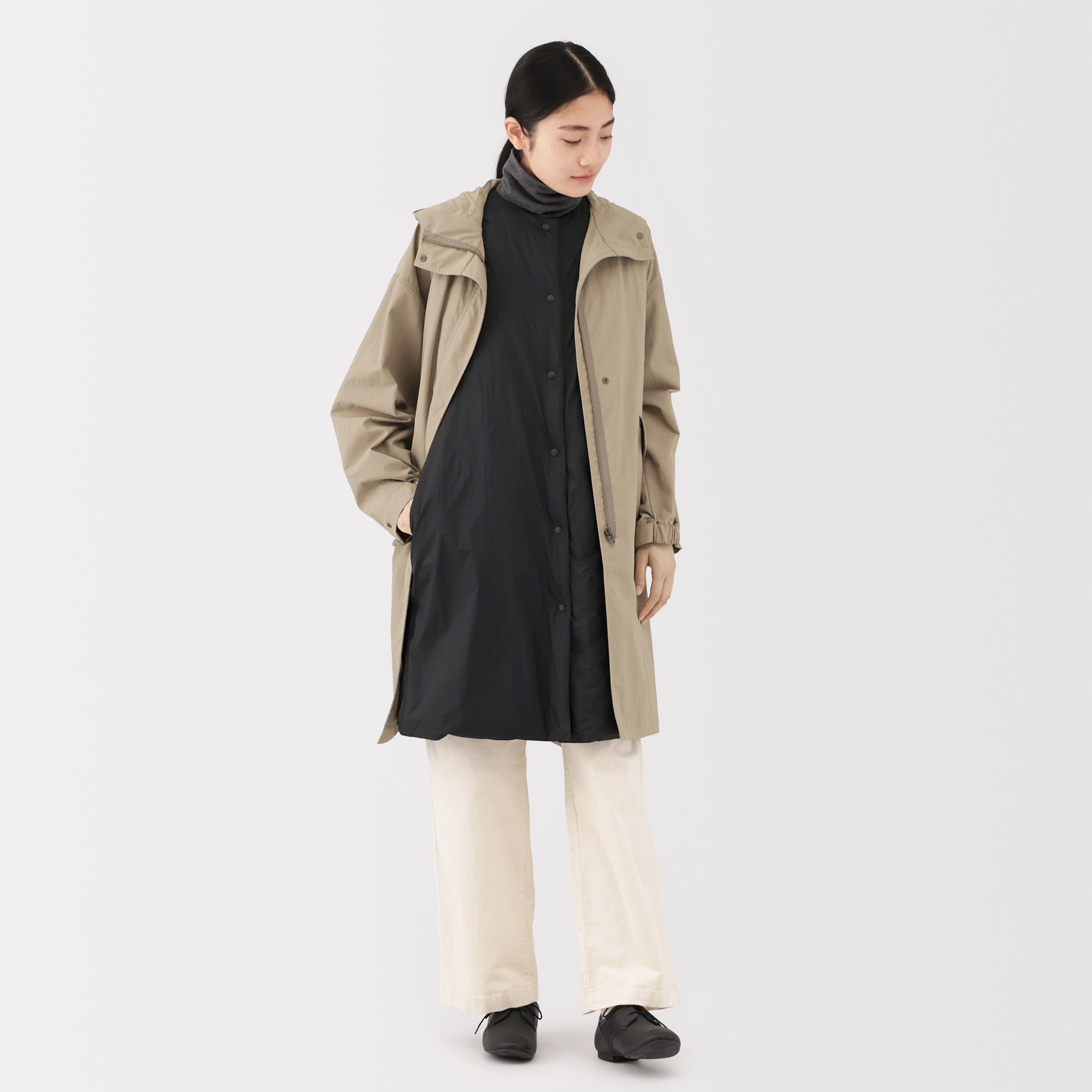 婦人 軽量ダウンポケッタブルノーカラーロングベスト | 無印良品