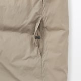 婦人　軽量ダウンポケッタブルノーカラーロングベスト