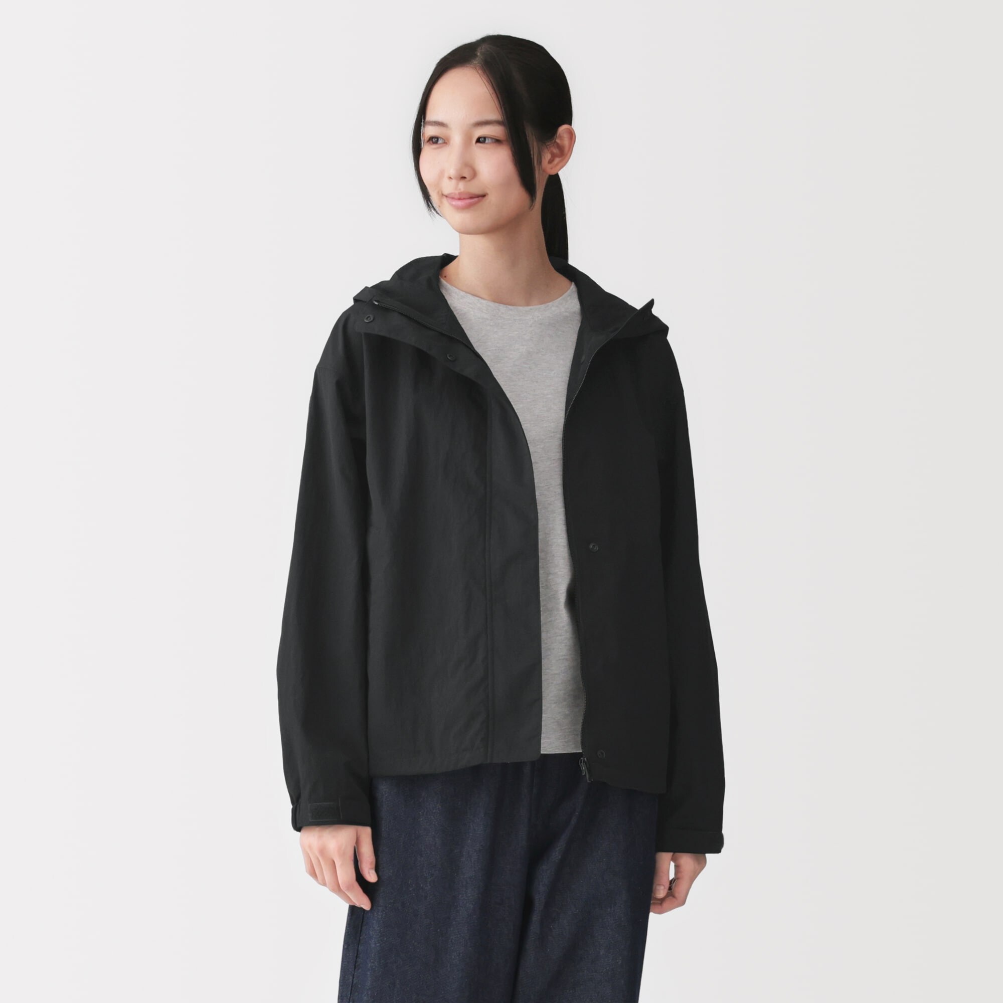 婦人　撥水ＵＶカットポケッタブルフードジャケット