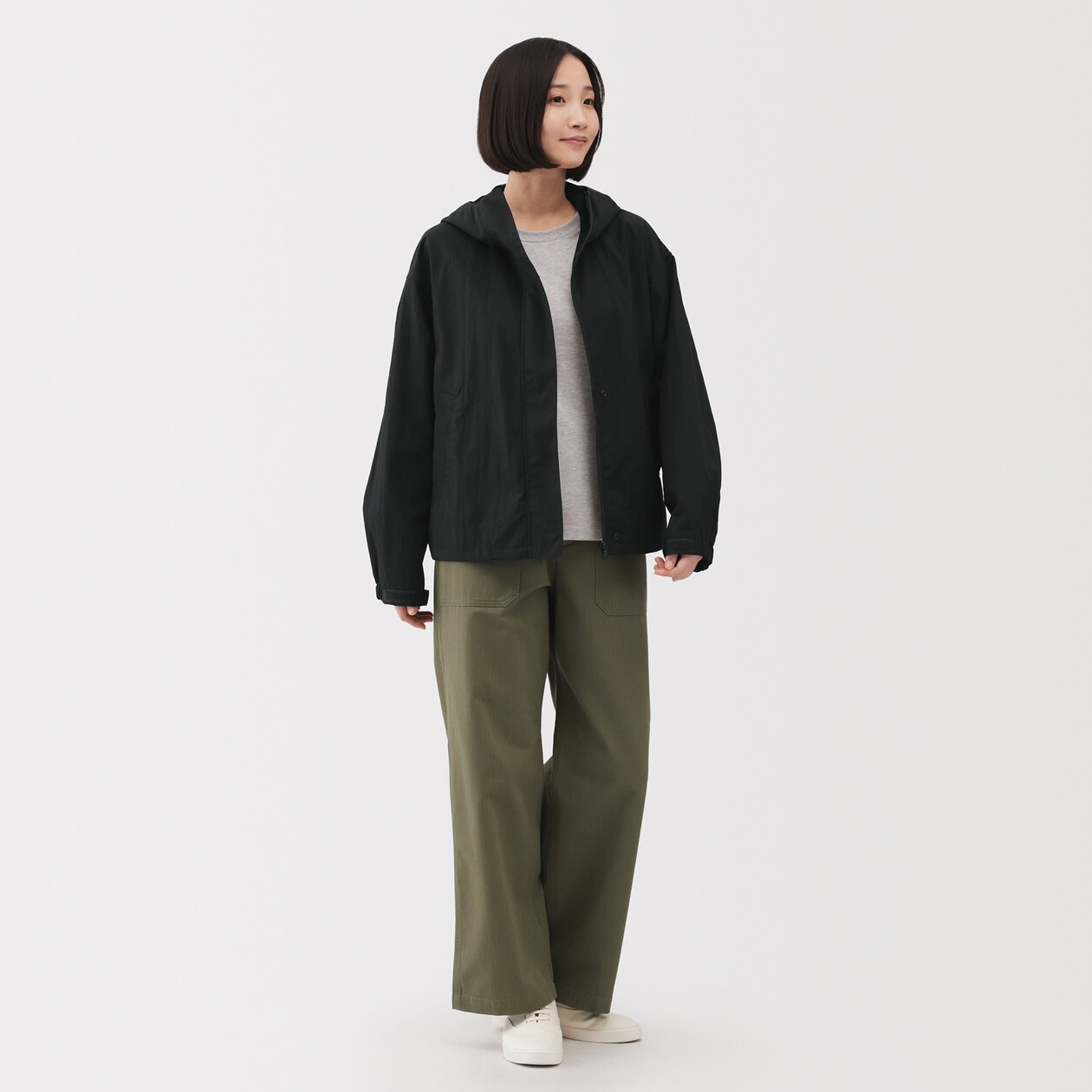 婦人　撥水ＵＶカットポケッタブルフードジャケット
