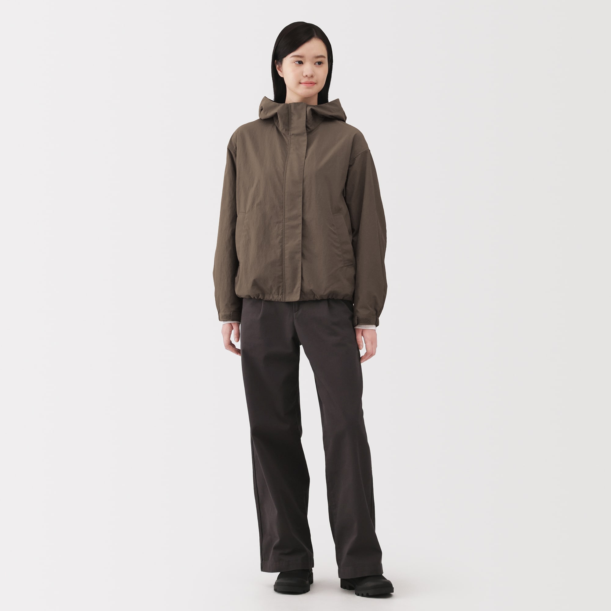 婦人　撥水ＵＶカットポケッタブルフードジャケット