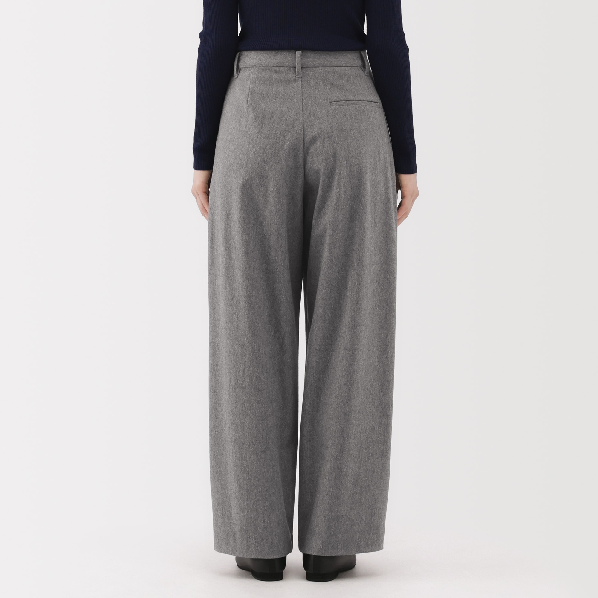 婦人 縦横ストレッチ起毛 タックワイドパンツ | 無印良品