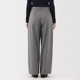 婦人　縦横ストレッチ起毛　タックワイドパンツ