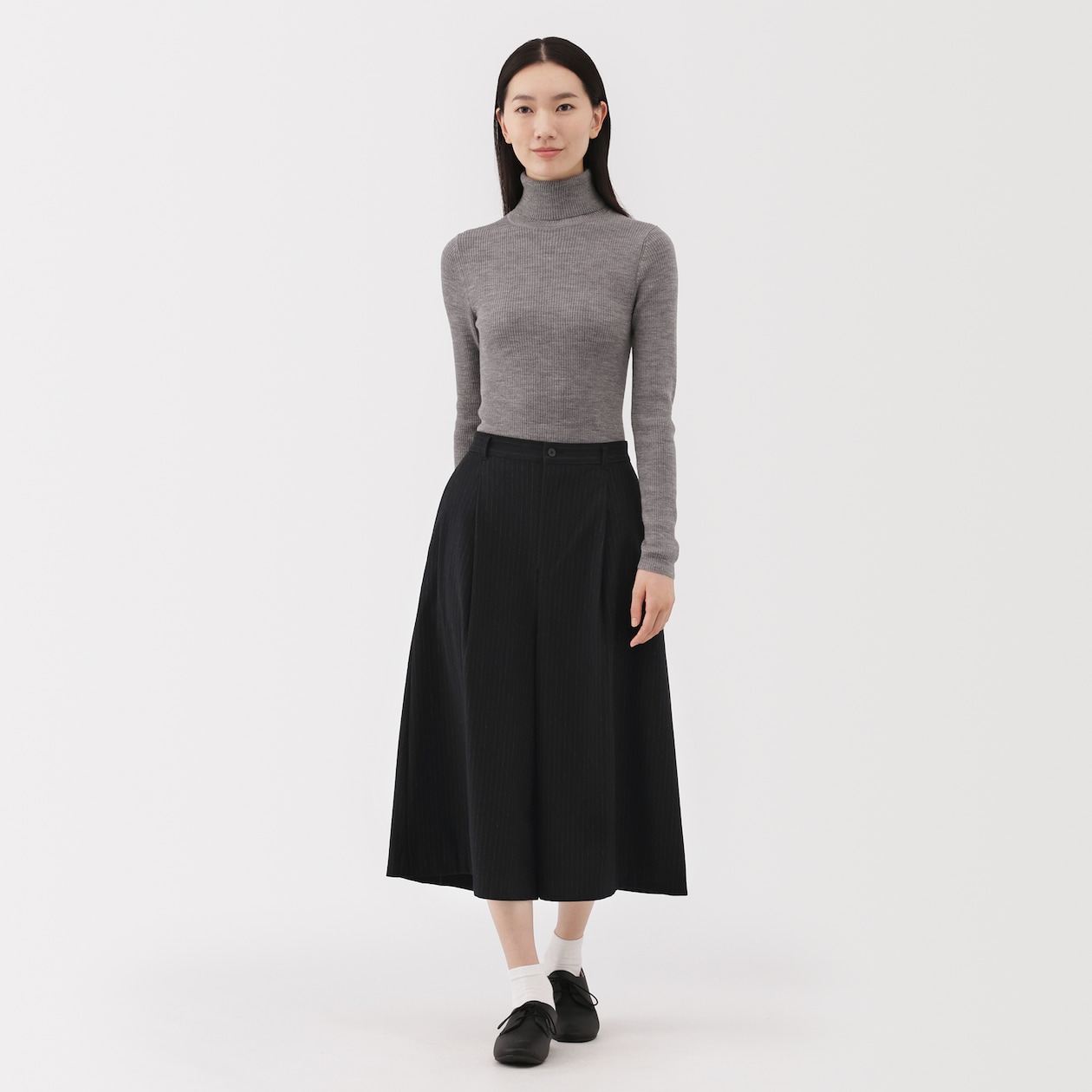 婦人　縦横ストレッチ起毛　クロップドパンツ