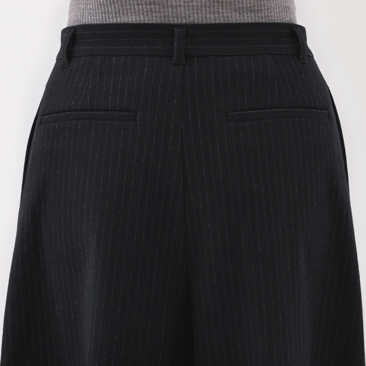 婦人　縦横ストレッチ起毛　クロップドパンツ