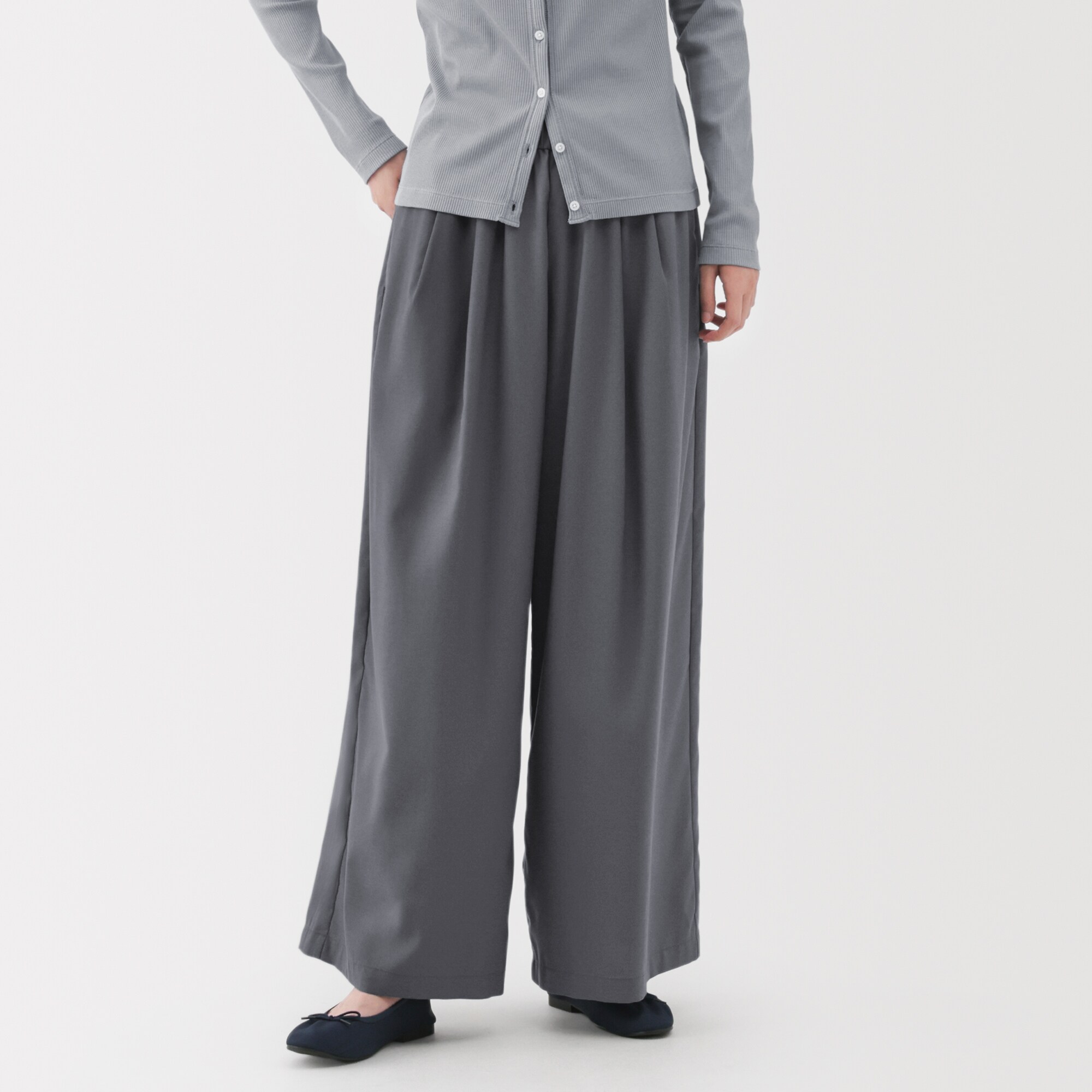 婦人　なめらか　リヨセル混イージーワイドパンツ