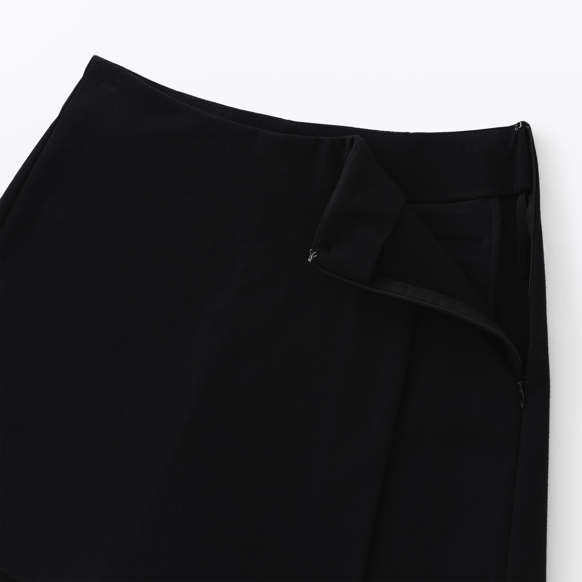 婦人　縦横ストレッチ起毛　スコート