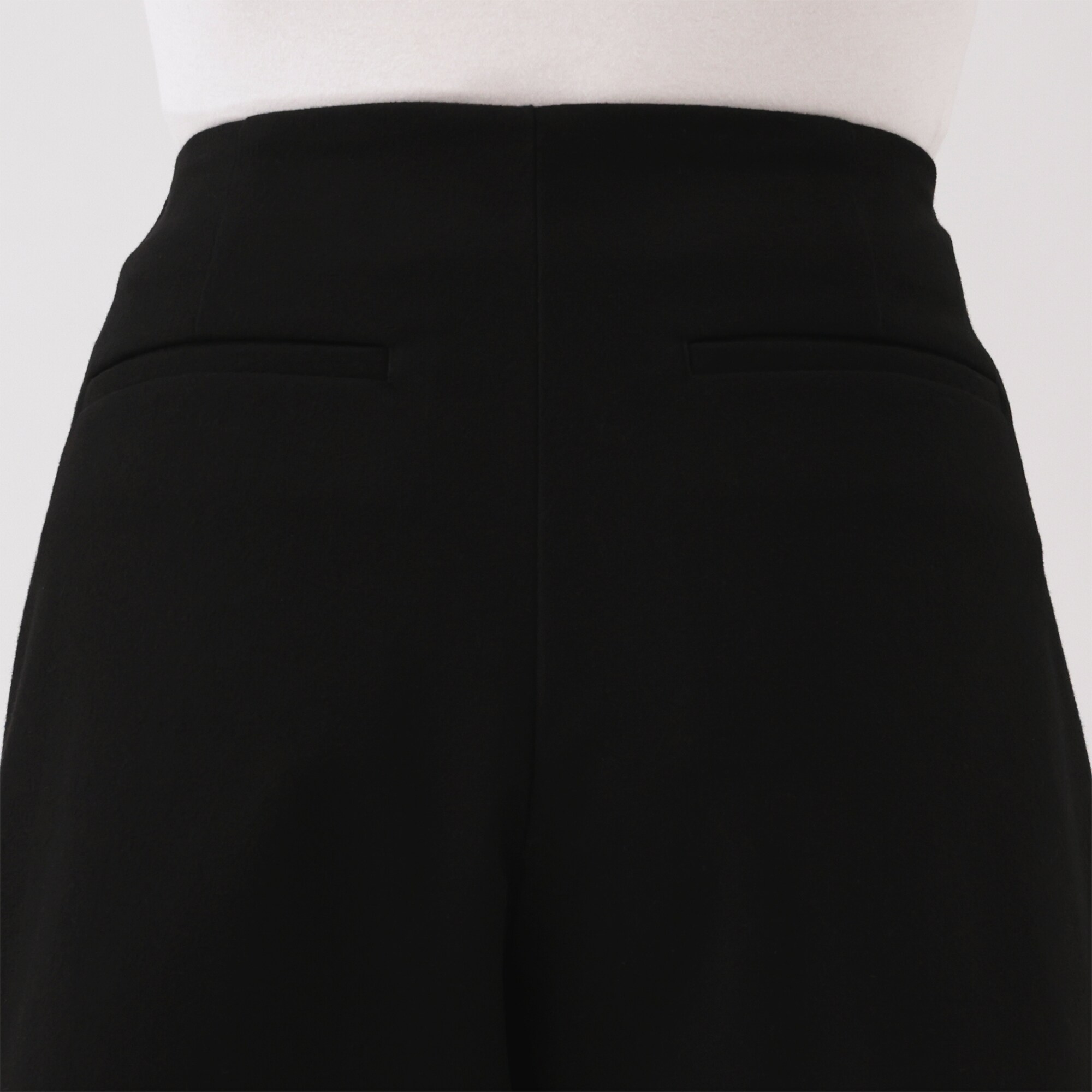 婦人　縦横ストレッチ起毛　スコート