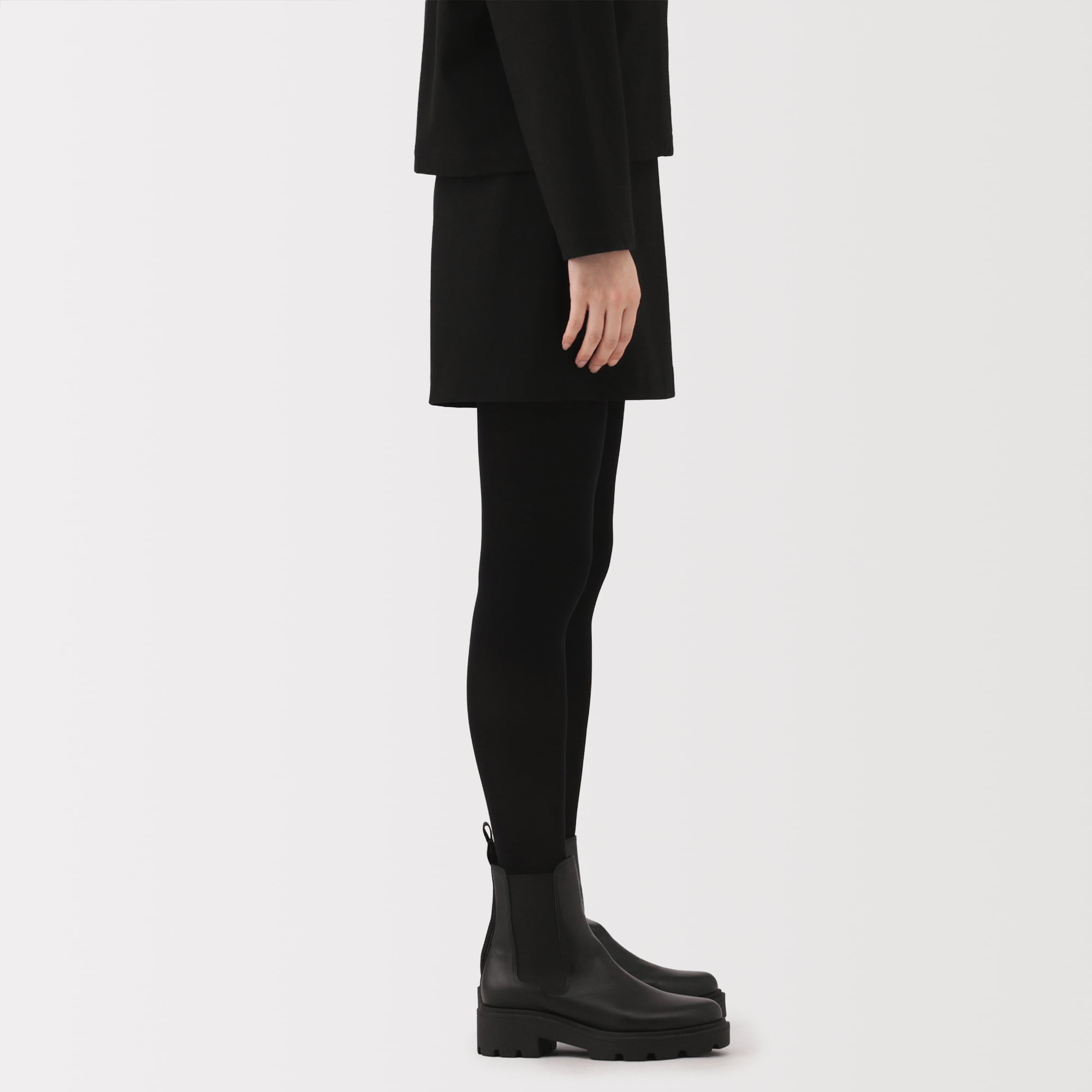 婦人　縦横ストレッチ起毛　スコート