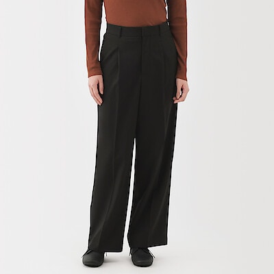 婦人　撥水ストレッチ　タックストレートパンツ