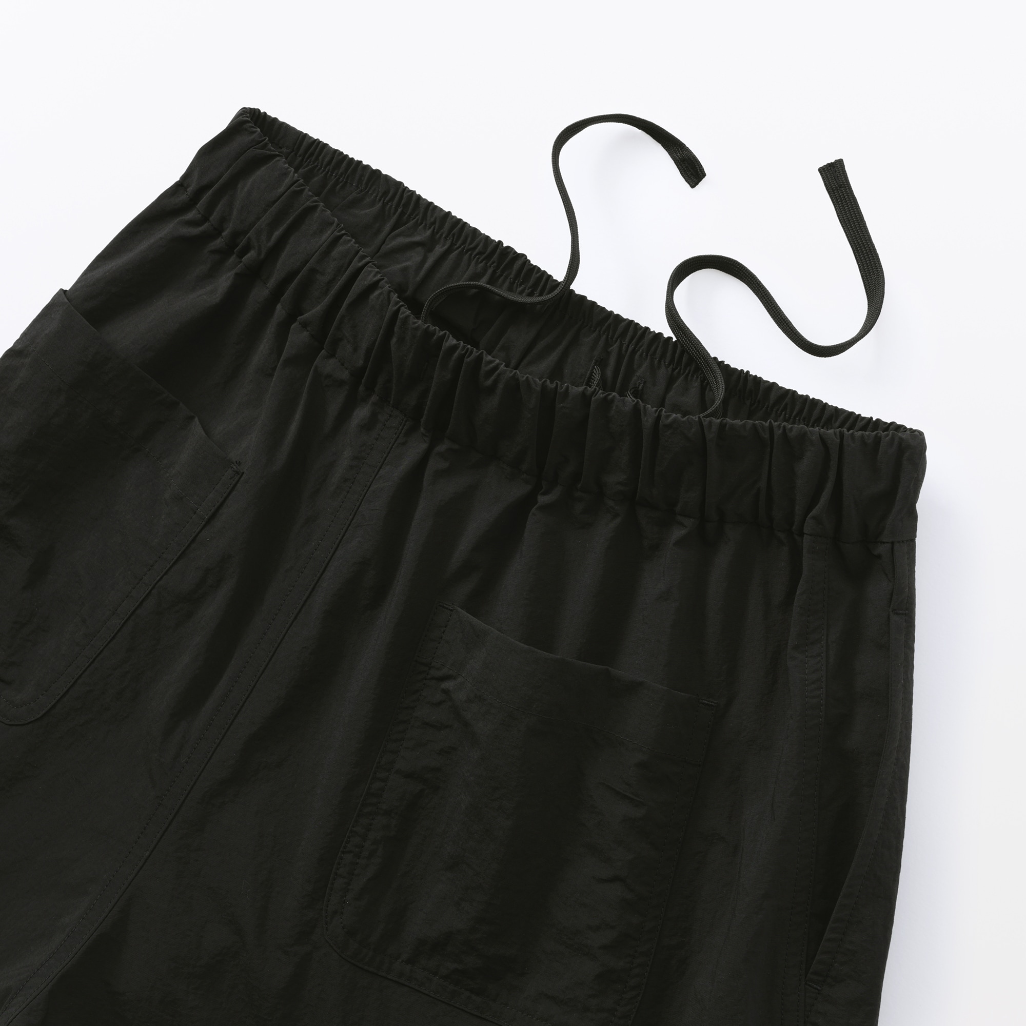 婦人　ユーティリティーイージーワイドパンツ