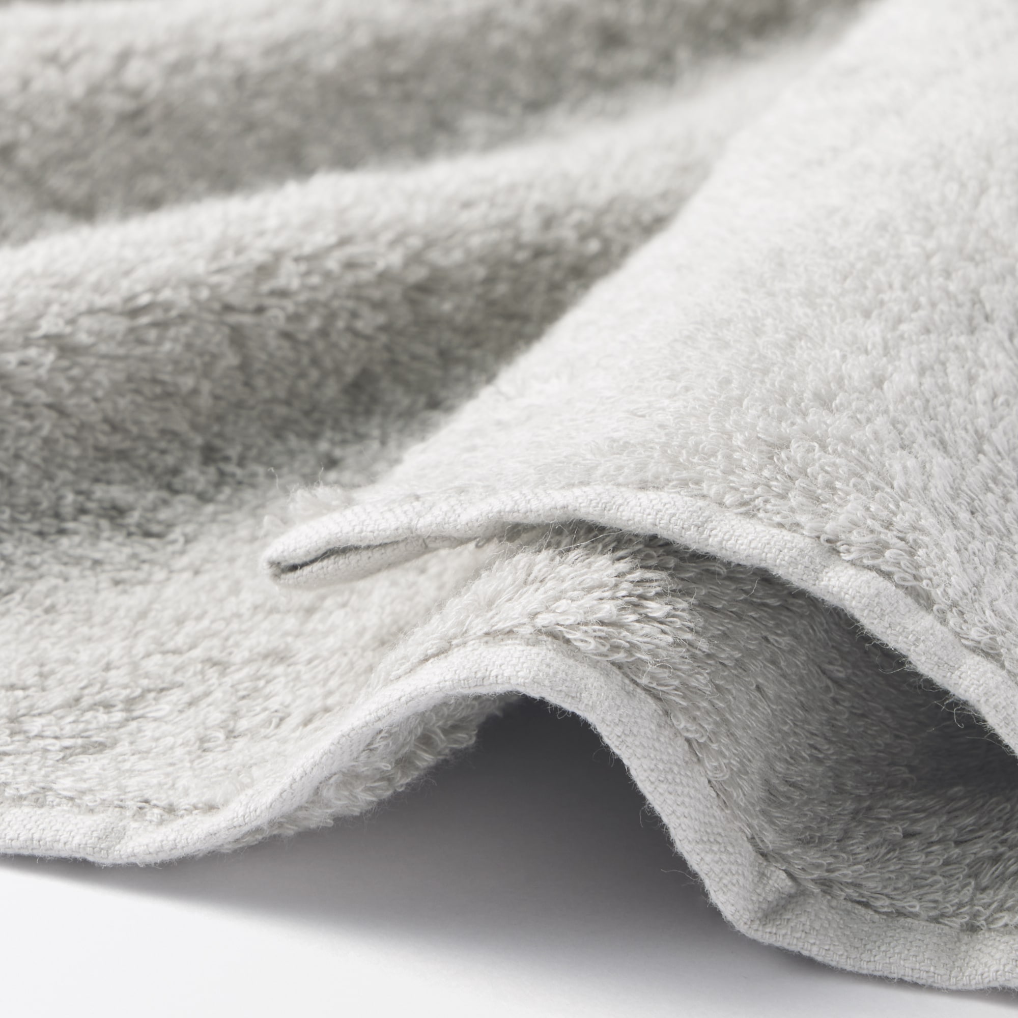 肌あたりやわらかハンドタオル