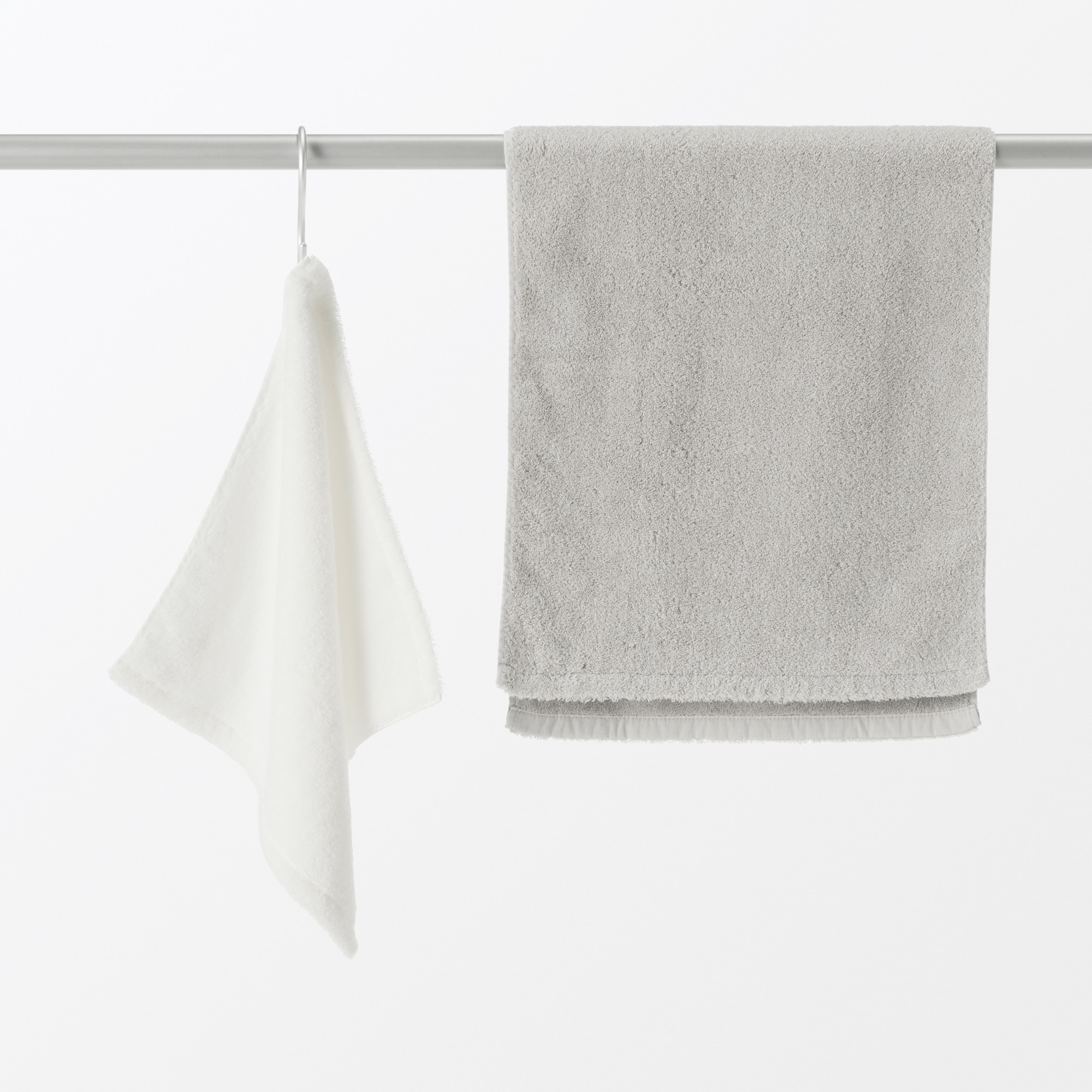 肌あたりやわらかハンドタオル