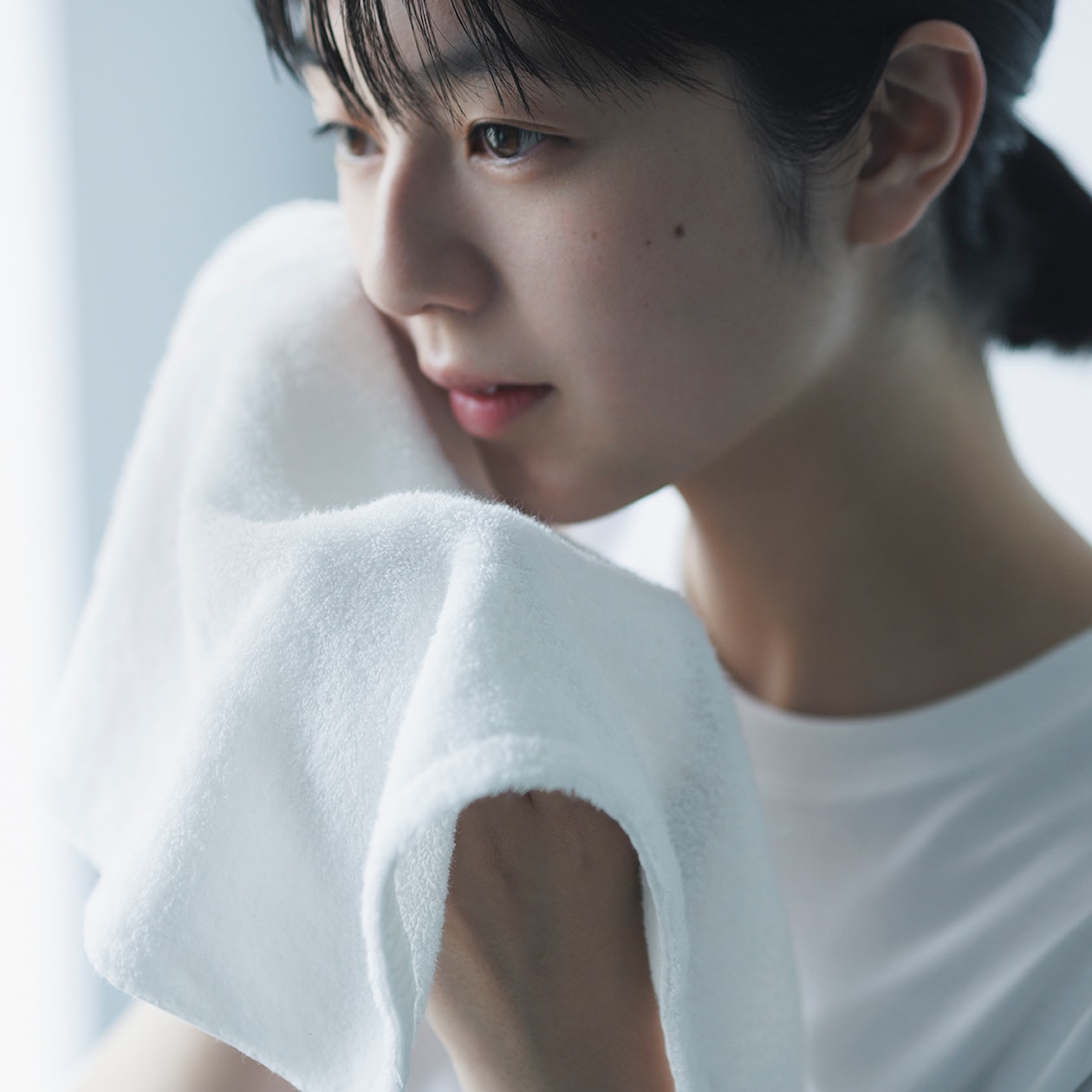 肌あたりやわらかフェイスタオル