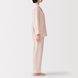 婦人　脇に縫い目のない　二重ガーゼ長袖パジャマ