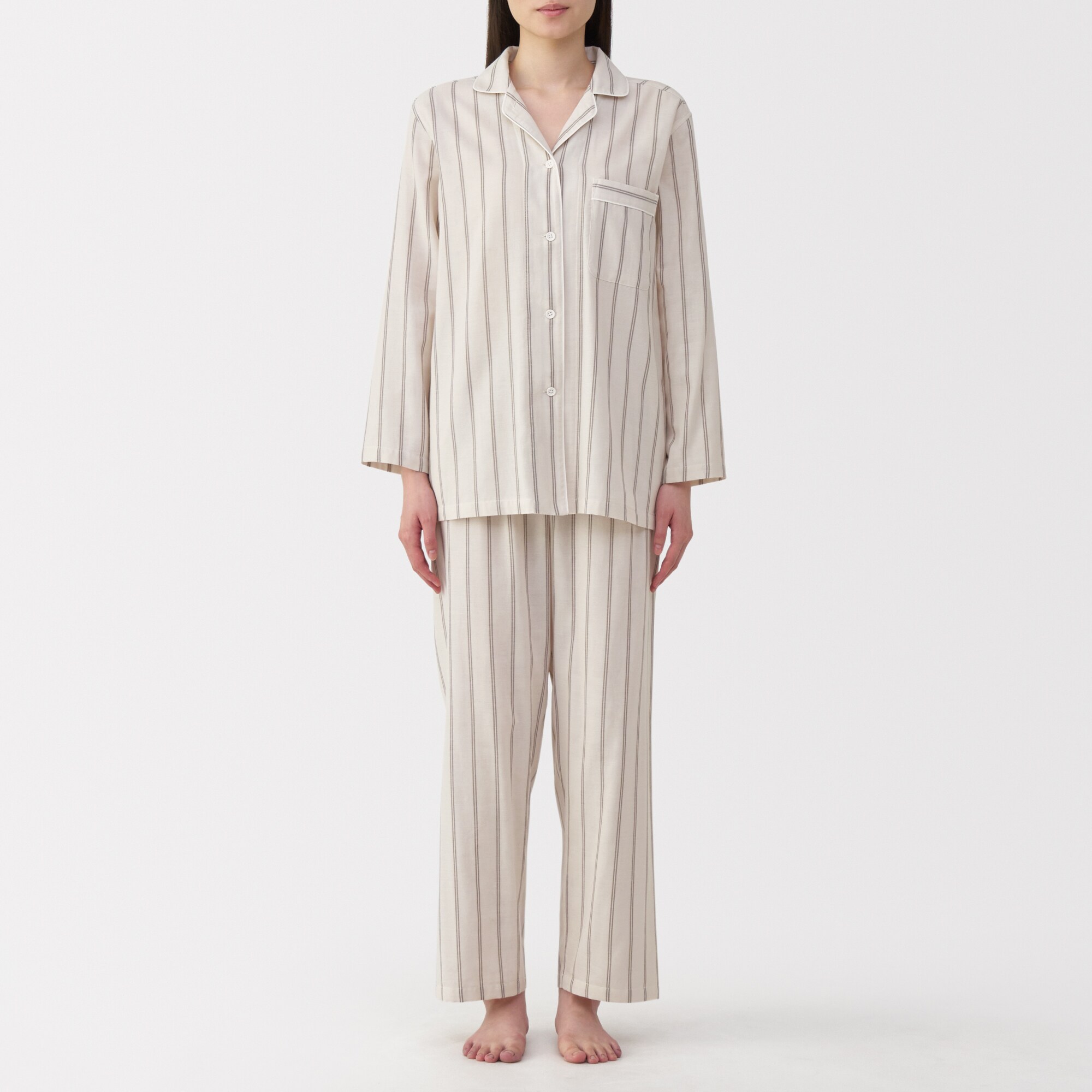 婦人　脇に縫い目のない　二重ガーゼ長袖パジャマ