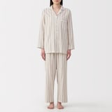 婦人　脇に縫い目のない　二重ガーゼ長袖パジャマ